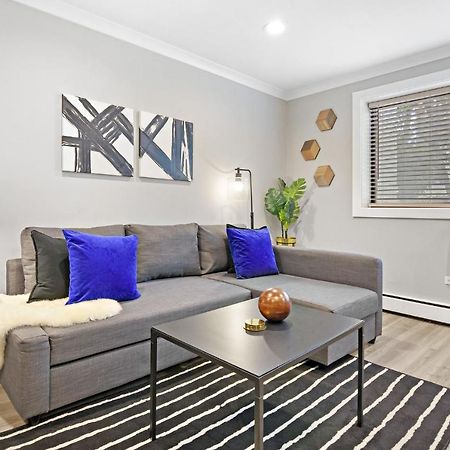 Sophisticated Studio Apartment With Modern Kitchen - Oakdale Od2 Rep Chicago Exterior foto